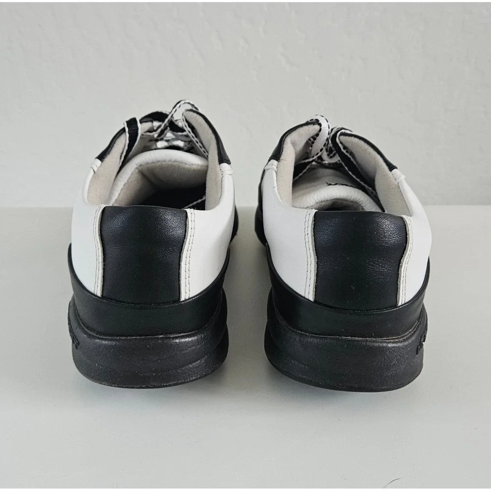 FootJoy eComfort Golf Shoes Women 6.5 M Black White Bicycle-Toe Soft Spike 98666